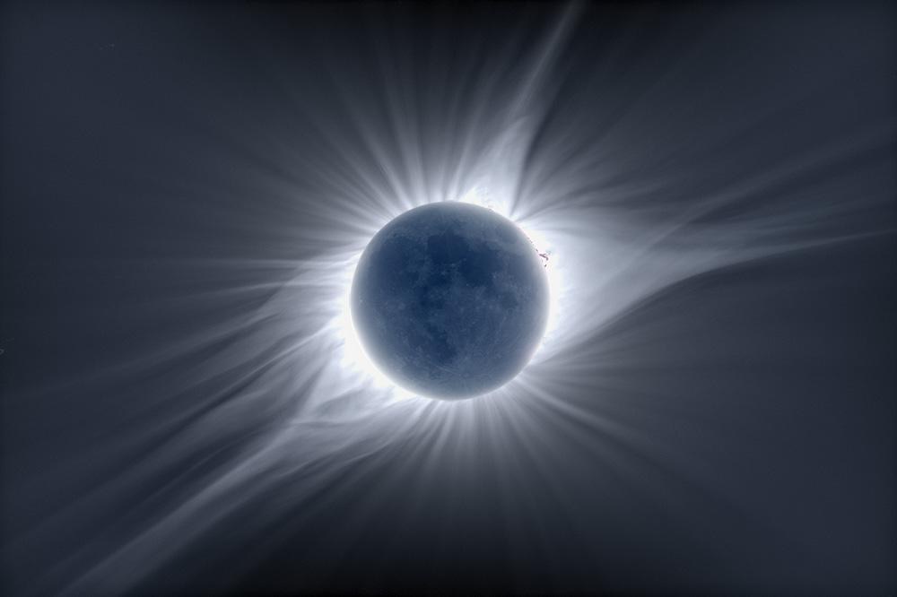 The sun's corona during totality — image courtesy of ESO